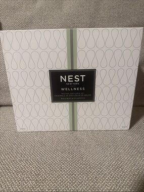 NEST Fragrances Wellness Misting Diffuser Set New